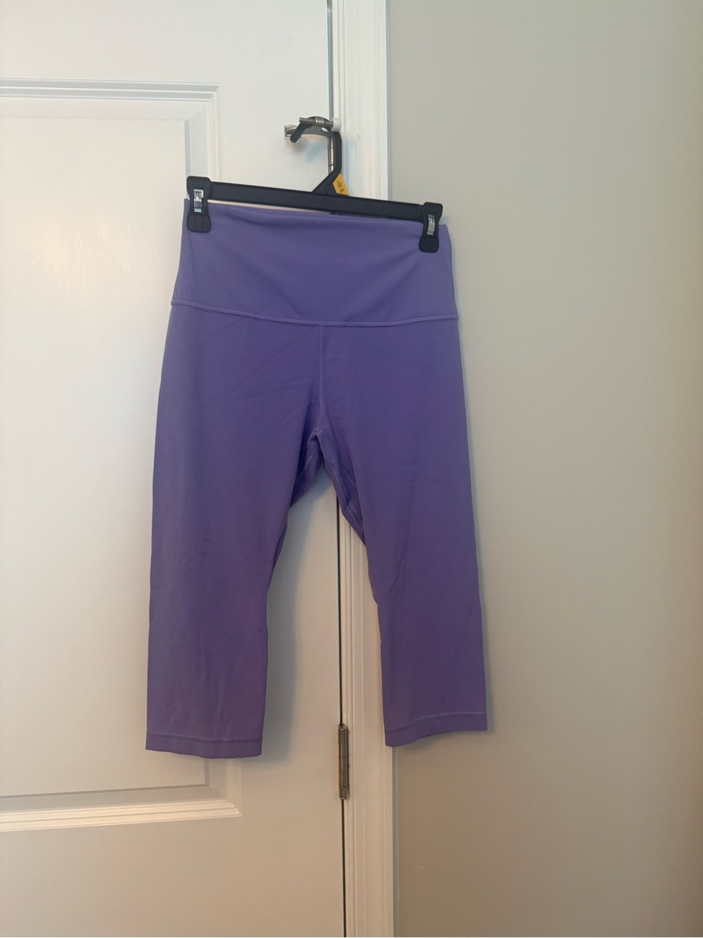 lululemon athletica Purple Capri Leggings